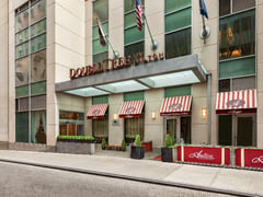 DoubleTree by Hilton New York Downtown