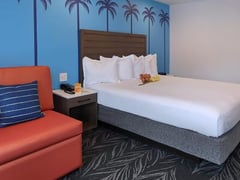 Tropicana Inn & Suites