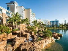 Universal's Loews Sapphire Falls Resort